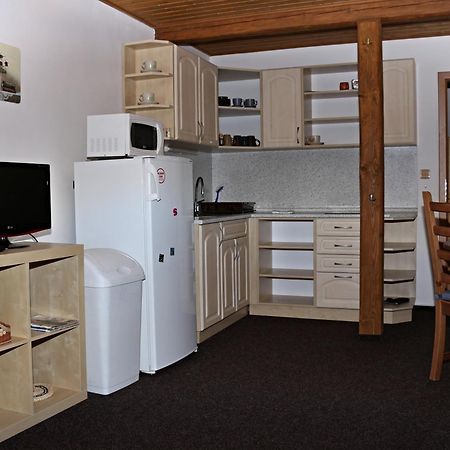 Chaloupka Slamenka Villa Loučná pod Klínovcem Exteriör bild